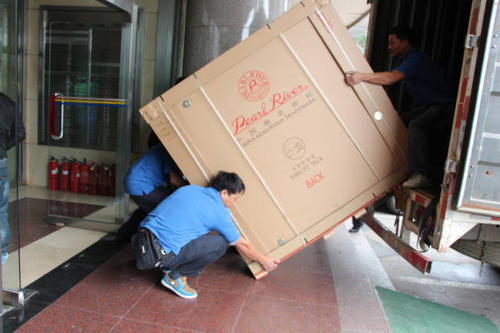 葫芦岛钢琴贵重工艺品无忧运